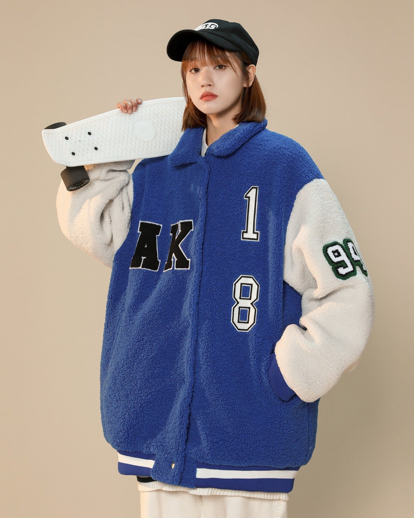 Veste universitaire pour femme en fausse fourrure Année 94