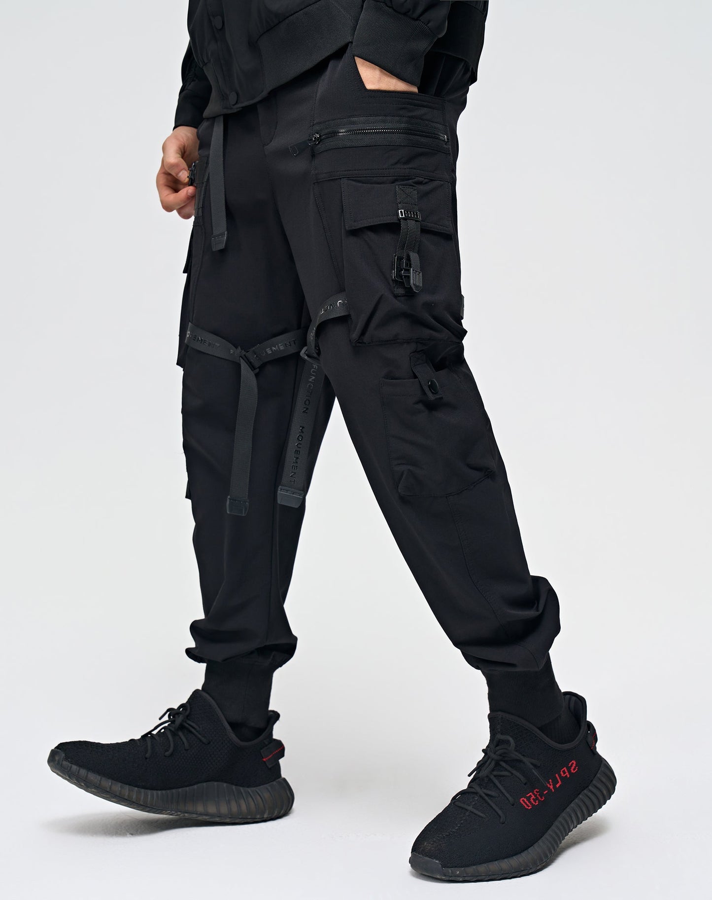 Pantalon noir classique 172