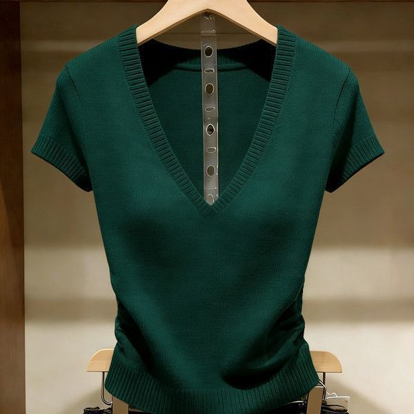 Solid Color Ice Silk Knit Top for Women – Slim-Fit Short Sleeve Elegant Commuter Top