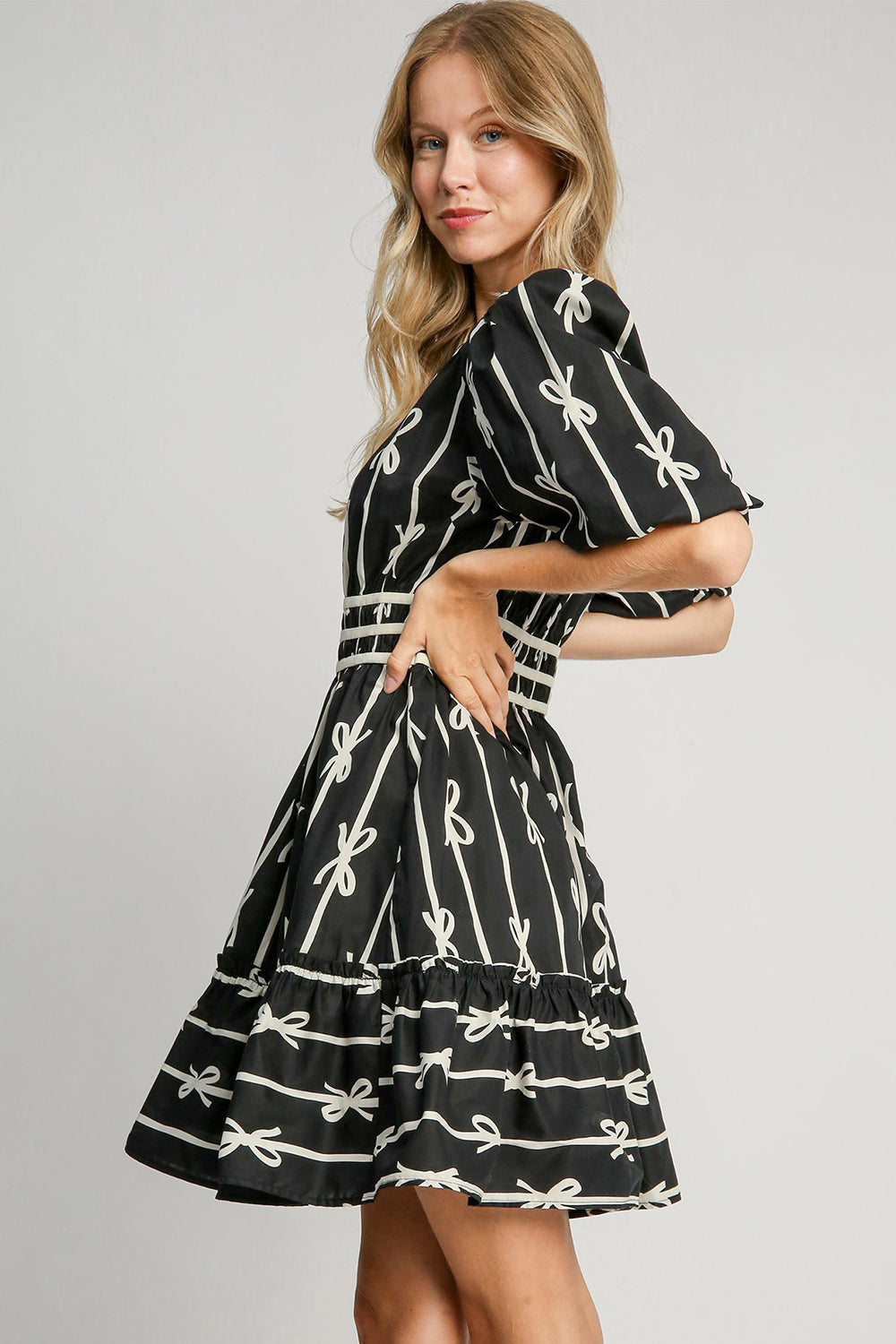 Elegant Black Ribbon Print Dress Stylish Contrast Half Sleeve Dress for Women