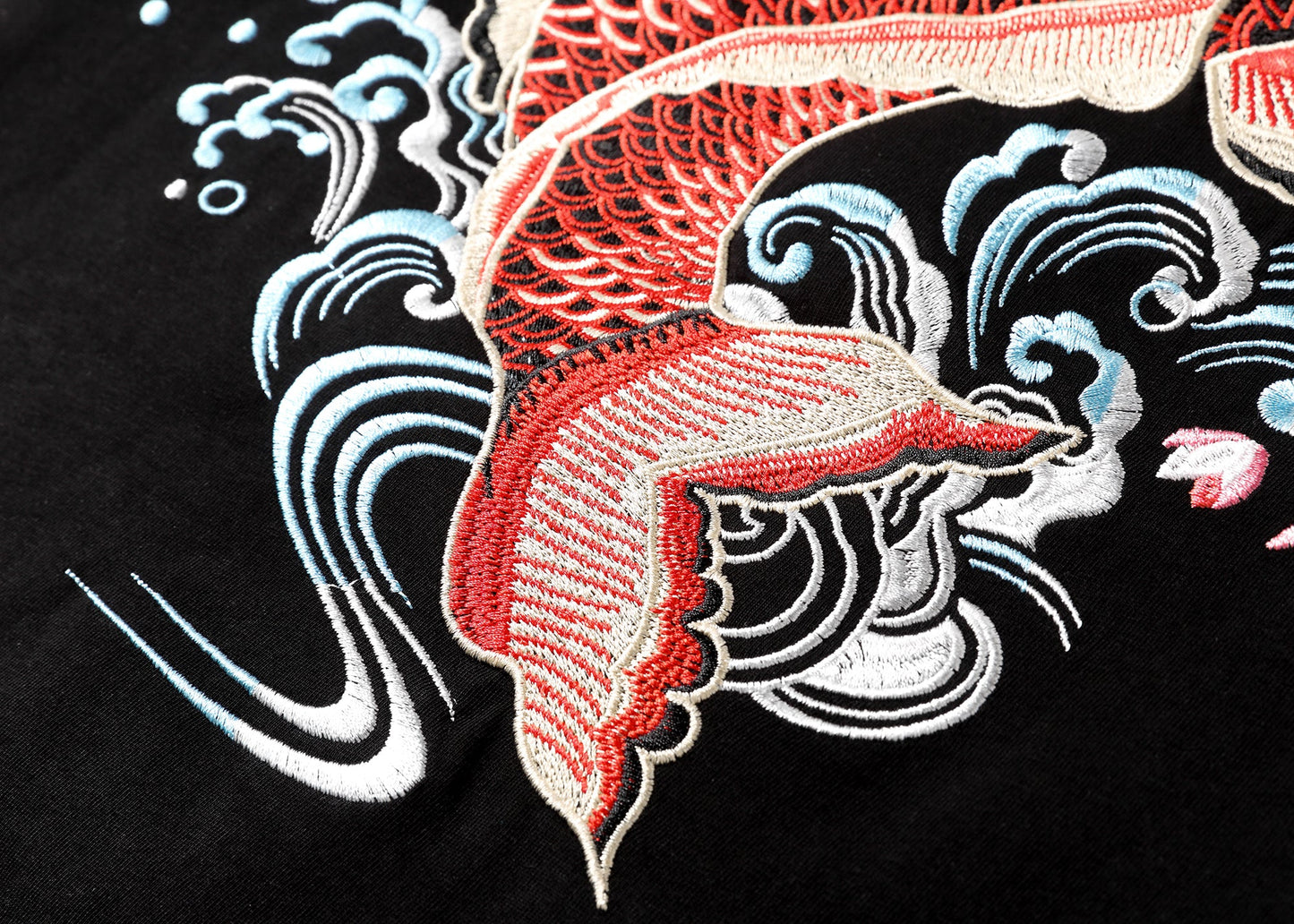 KH628 Rot Koi Fisch Besticktes T-Shirt