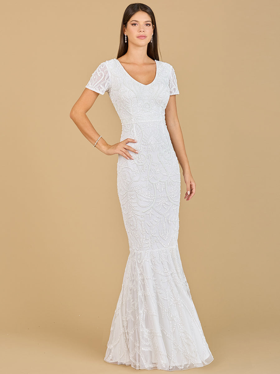 Robe de mariée ornée de perles à manches courtes