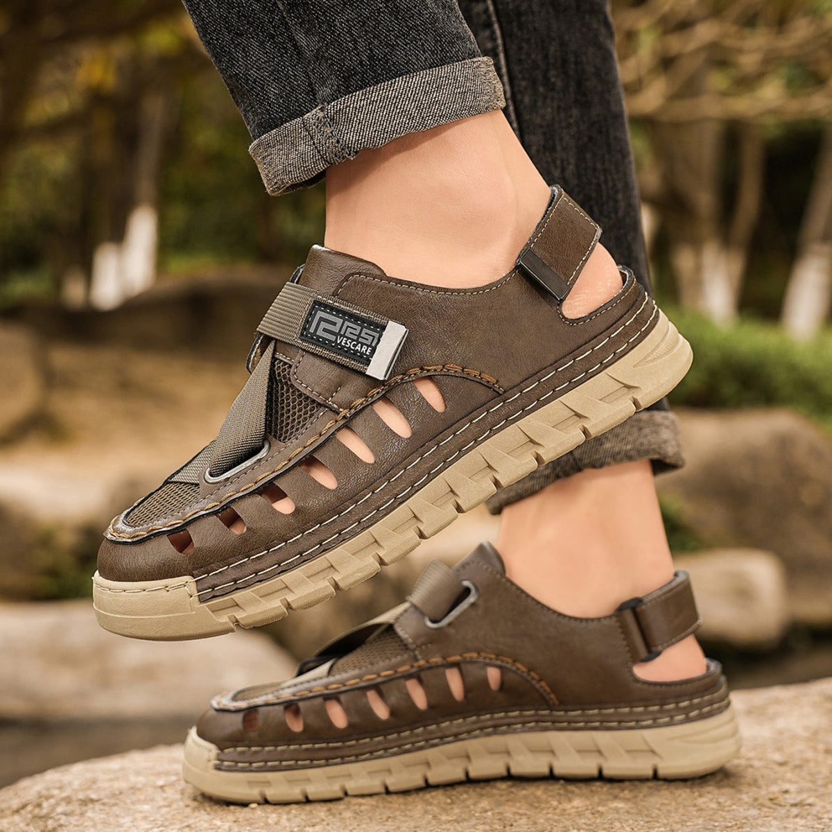 Trendy Outdoor Men's Closed Toe Beach Sandals, Hollow Sweat-Wicking Breathable Slip-On Soft Sole Clogs For Summer