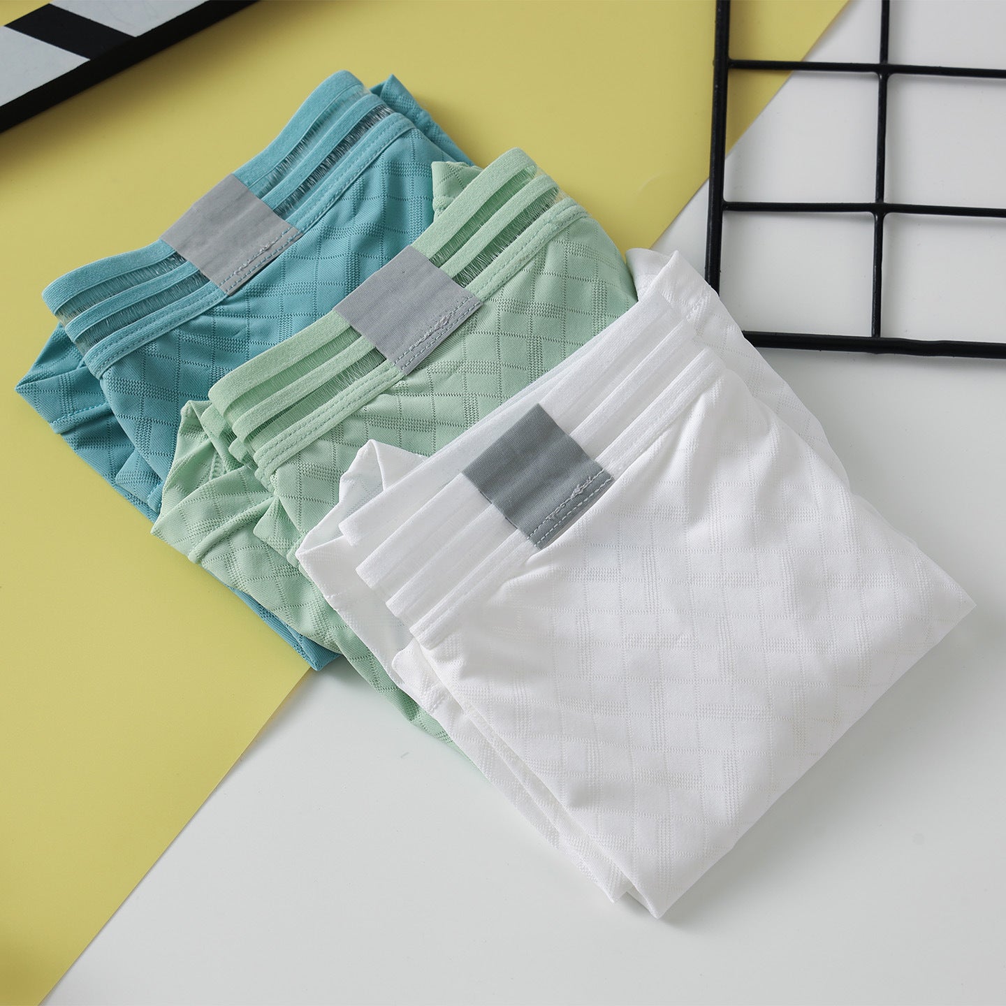 Mens Ice-silk Boxer Briefs Breathable And Cool-feel For Sports