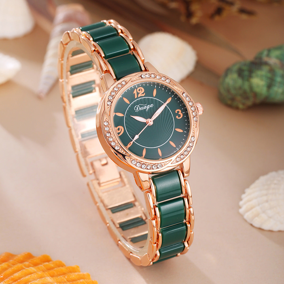 Elegant Lace-Trimmed Round Diamond-Encrusted Quartz Watch