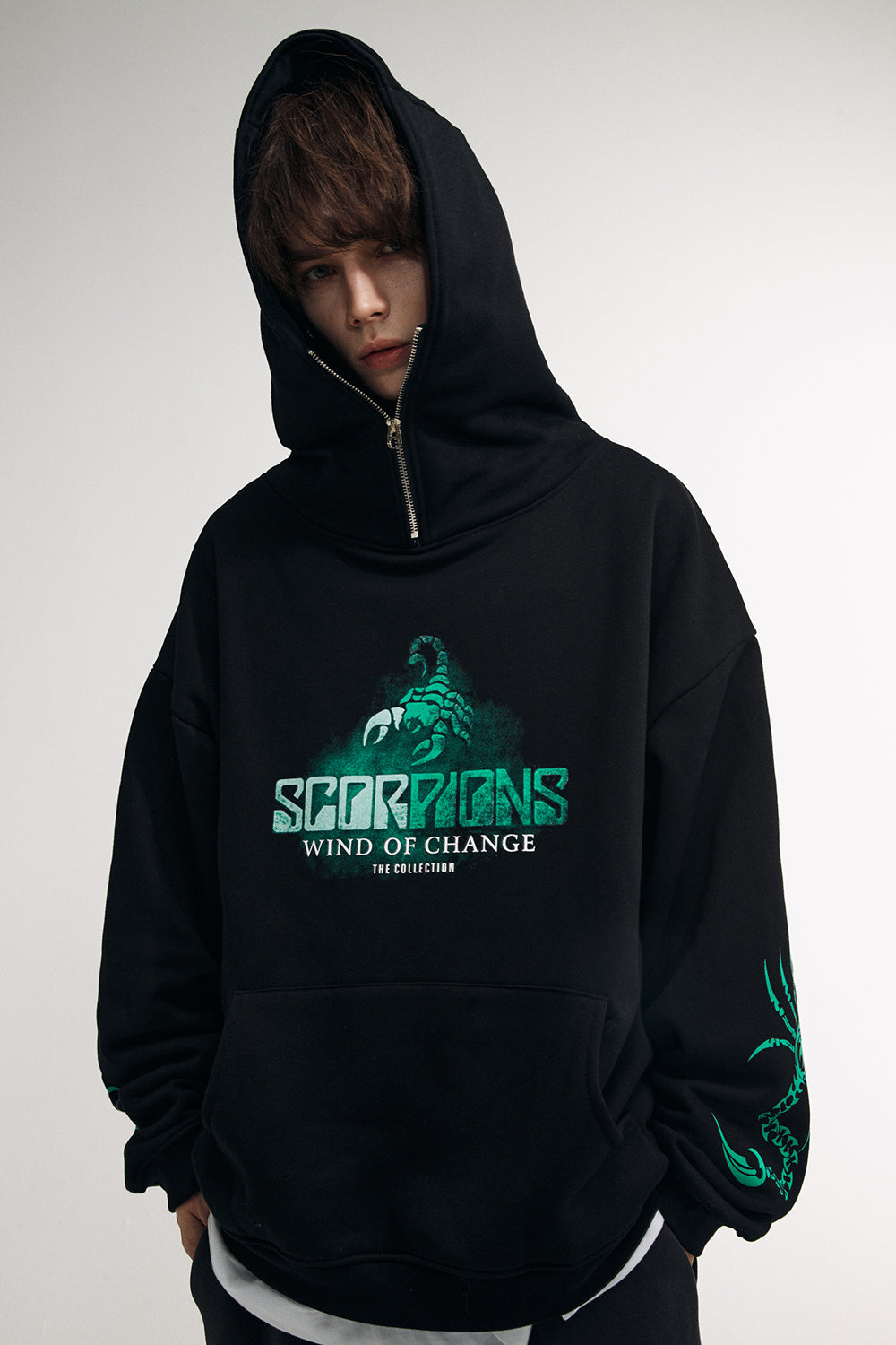 Skorpion-Kapuzenpullover