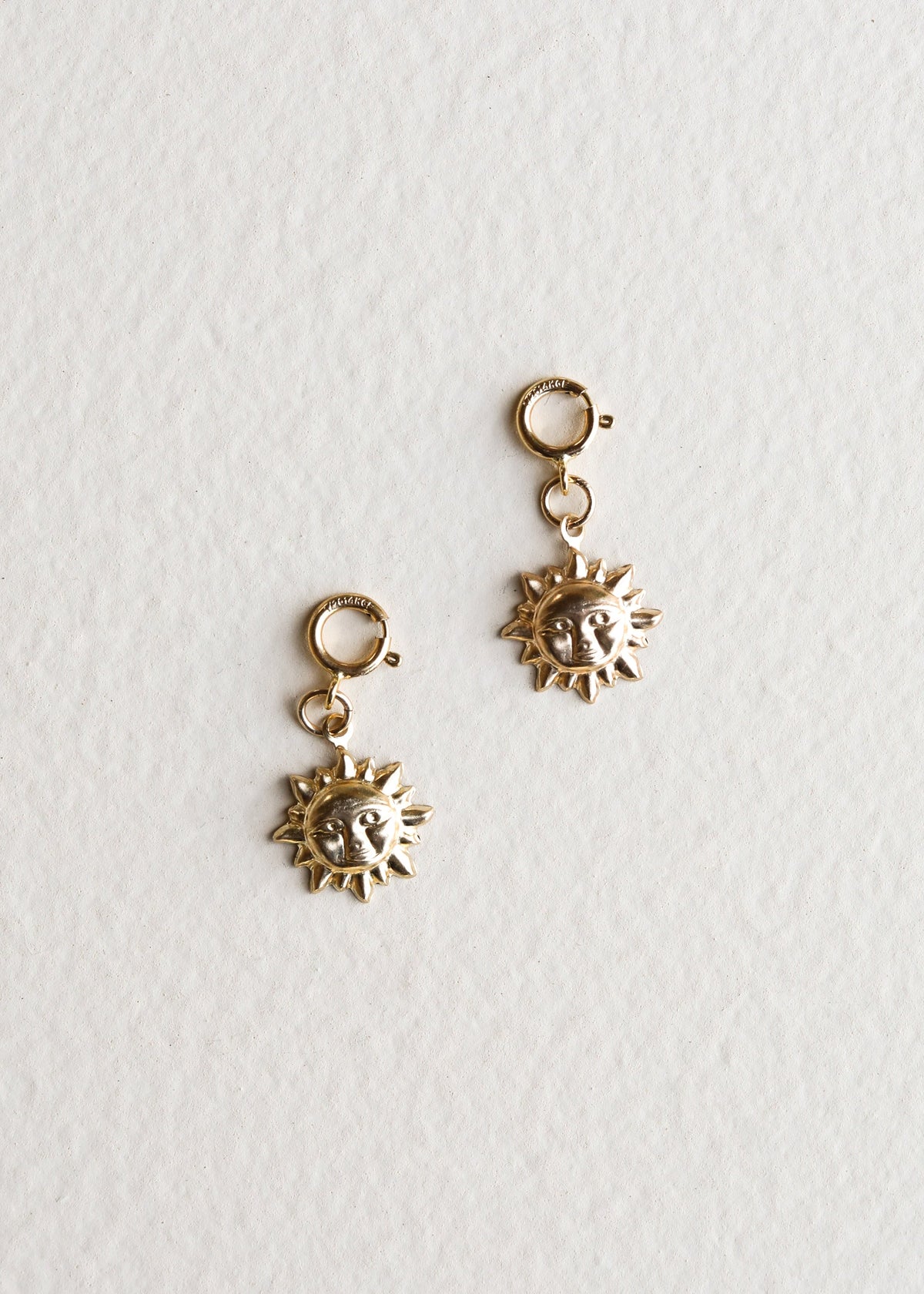 14K Gold Filled Charm - Sonne