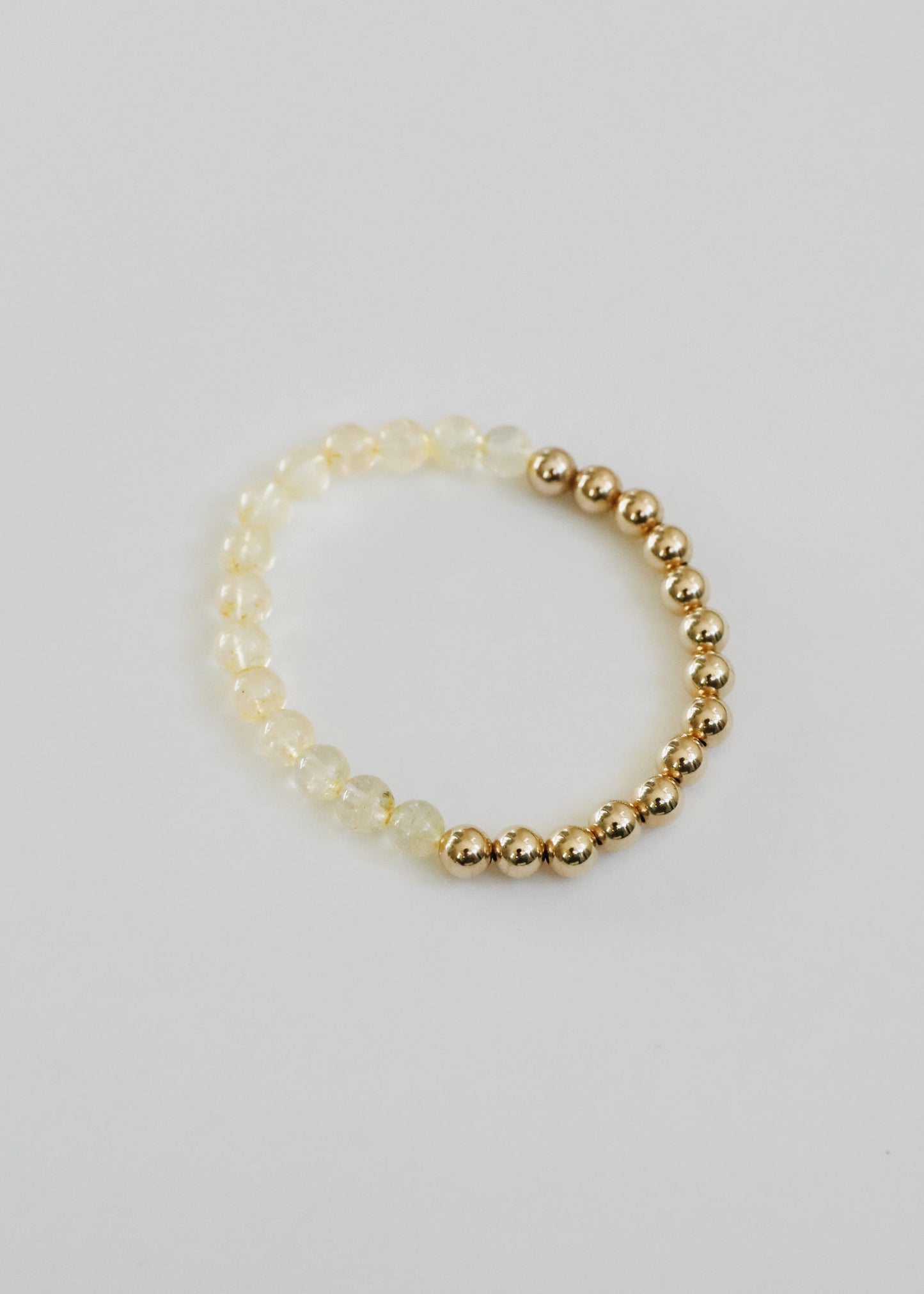 Citrin-Edelstein + 14K Gold Filled Perlen-Stretcharmband