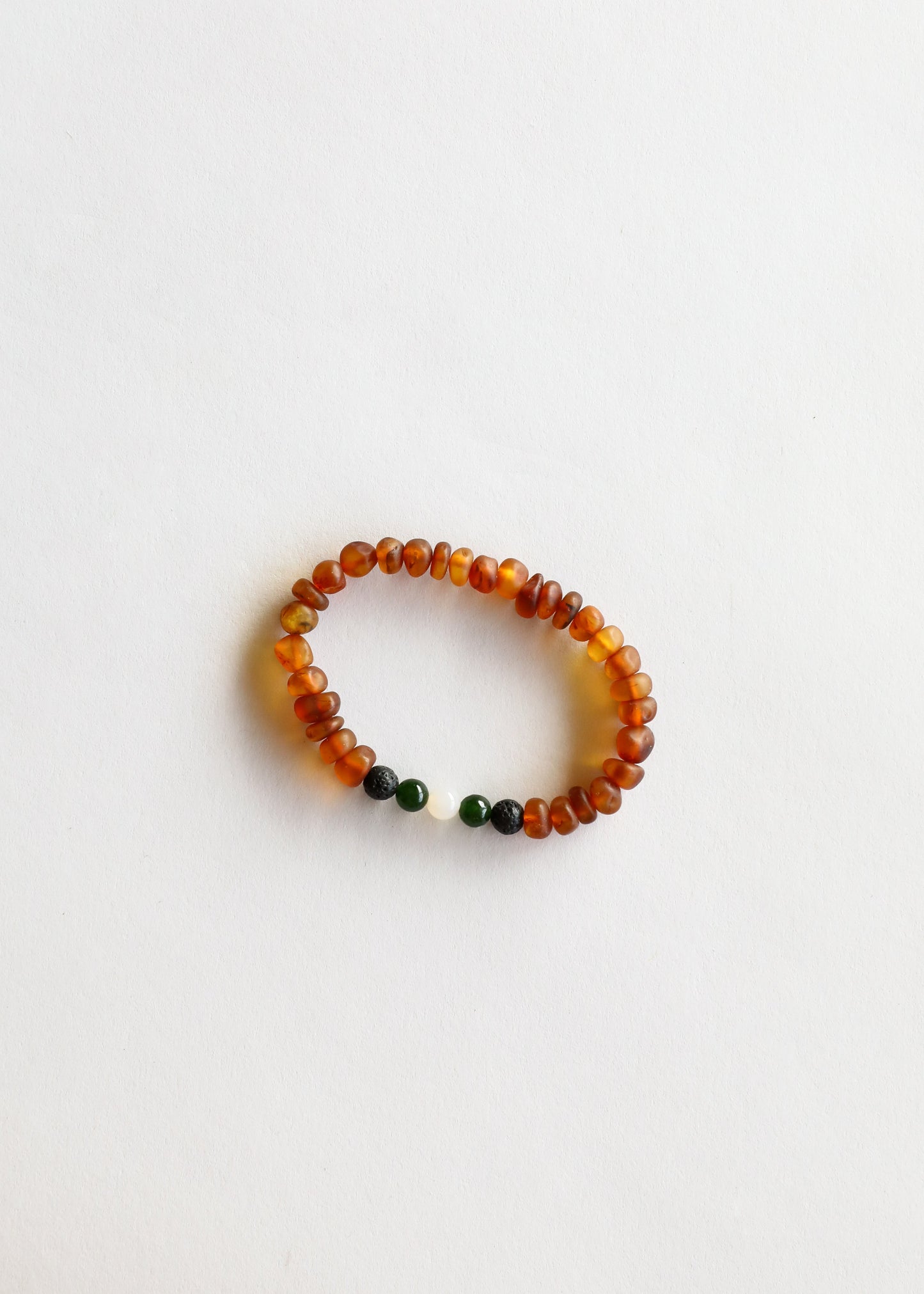 Ambre de la Baltique brut Cognac || Lave + Jade + Agate || Bracelet Adulte
