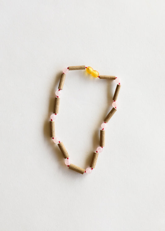 Noisetier + Quartz Rose || Collier de perles