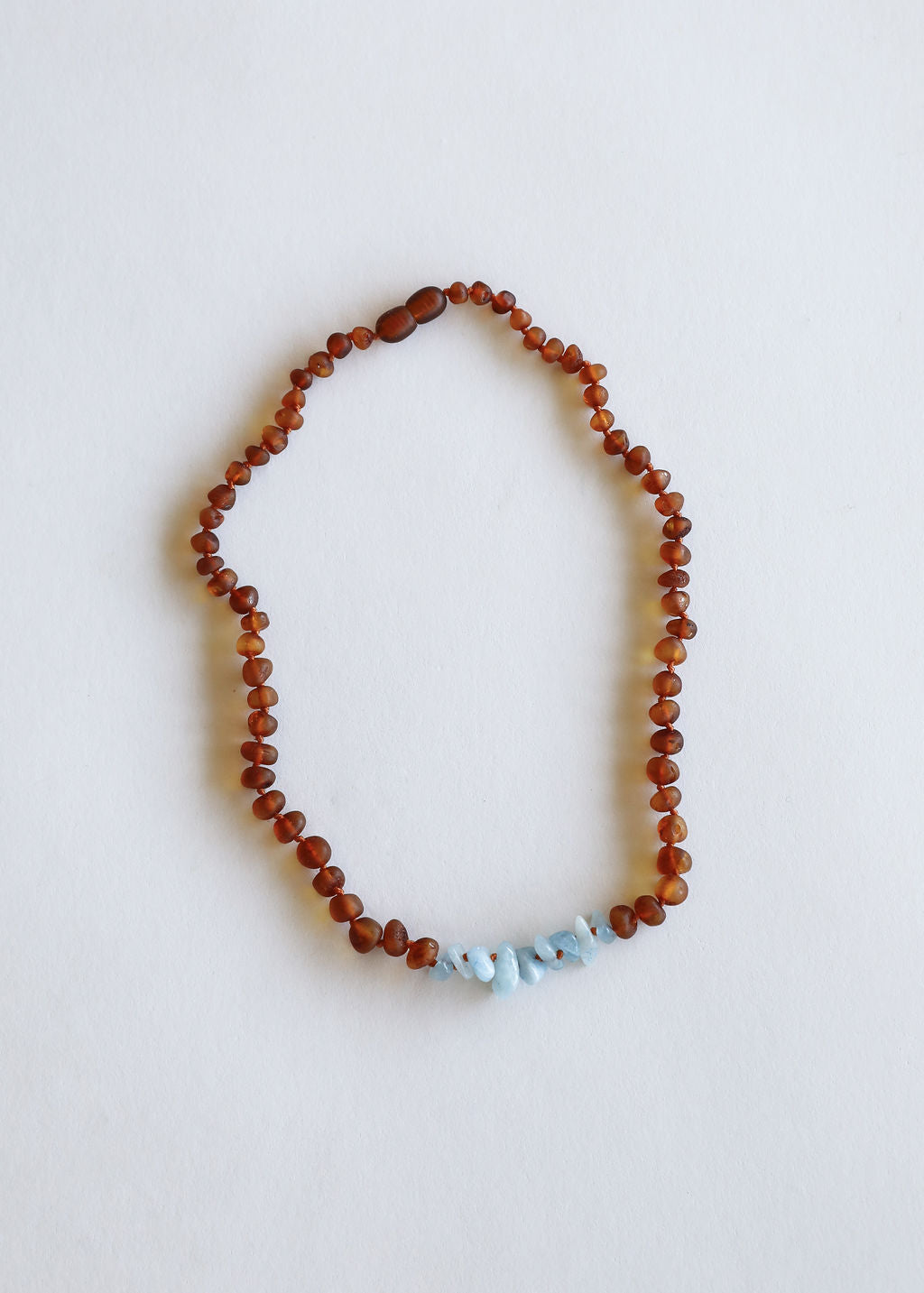 Collier ambre de la Baltique brut + aigue-marine
