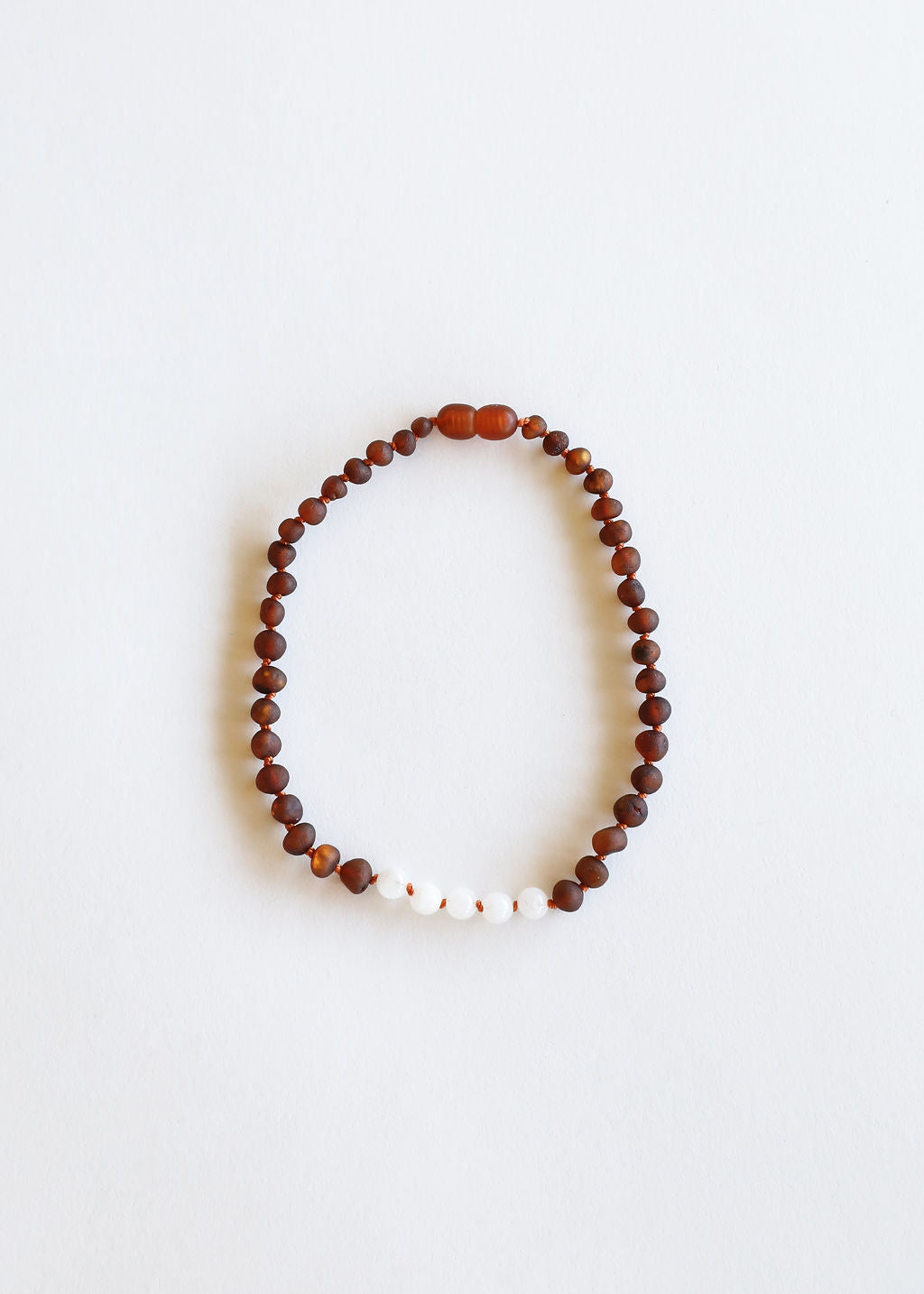 Ambre brut de la Baltique Cognac + Pierre de lune || Collier