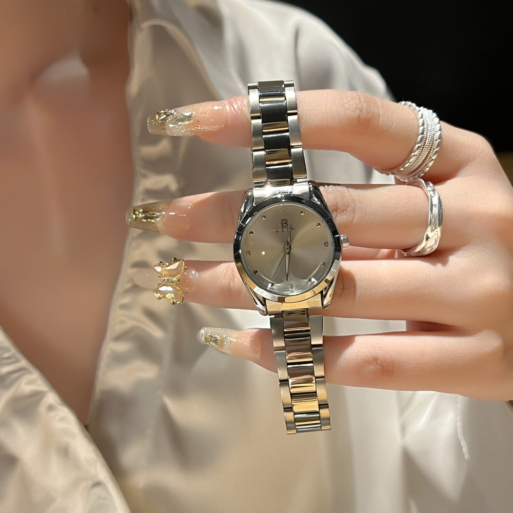 Exquisite Ladies Steel-band Wristwatch