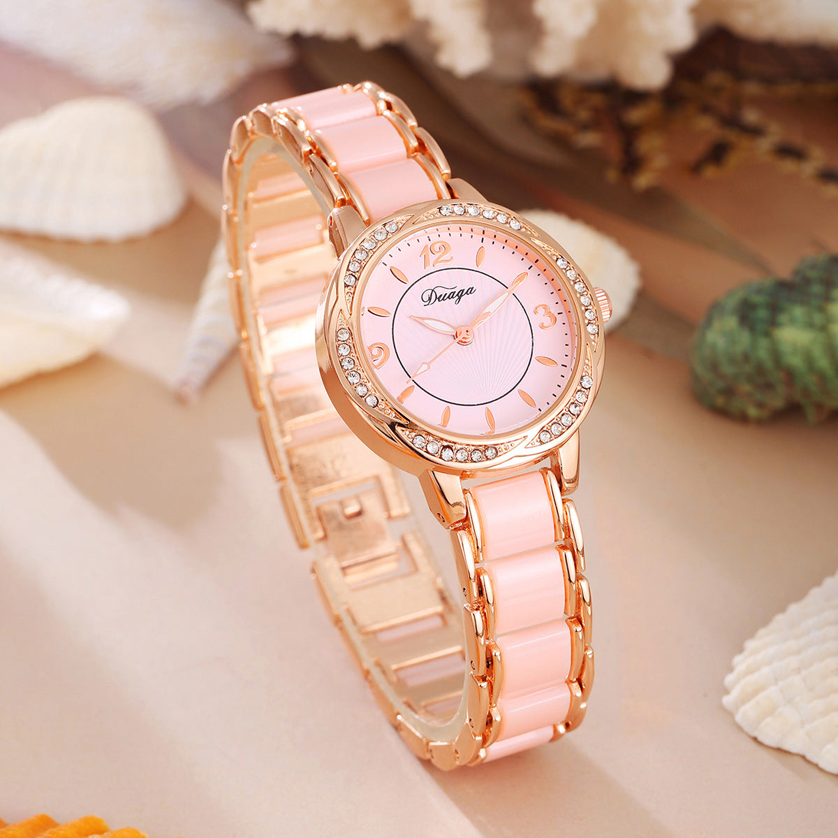 Elegant Lace-Trimmed Round Diamond-Encrusted Quartz Watch