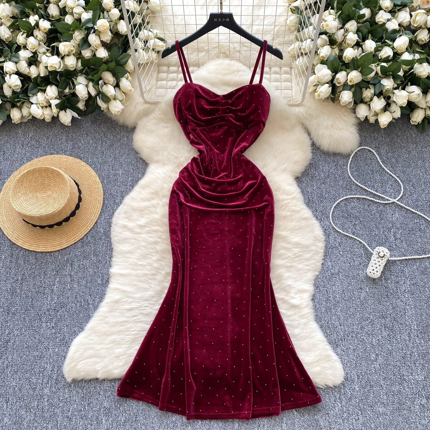 Women's Sexy Socialite Pleated Waist Tight Suspender Dress