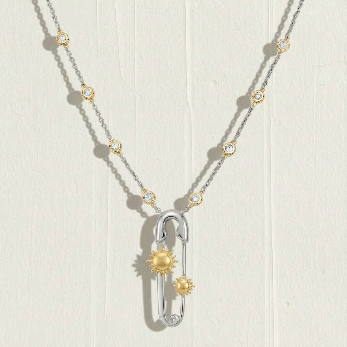 Fashionable Pin-shaped Necklace For Women