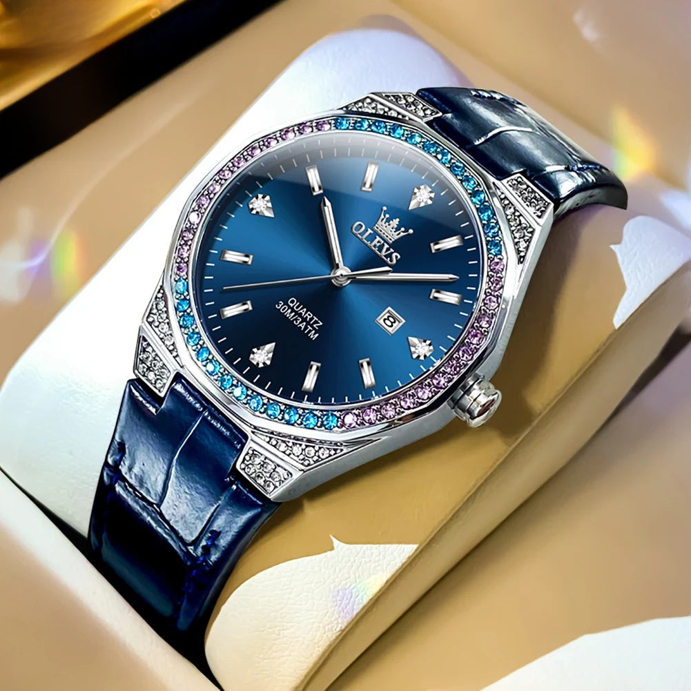 Montre de luxe femme en cuir rose doré avec lunette en cristal