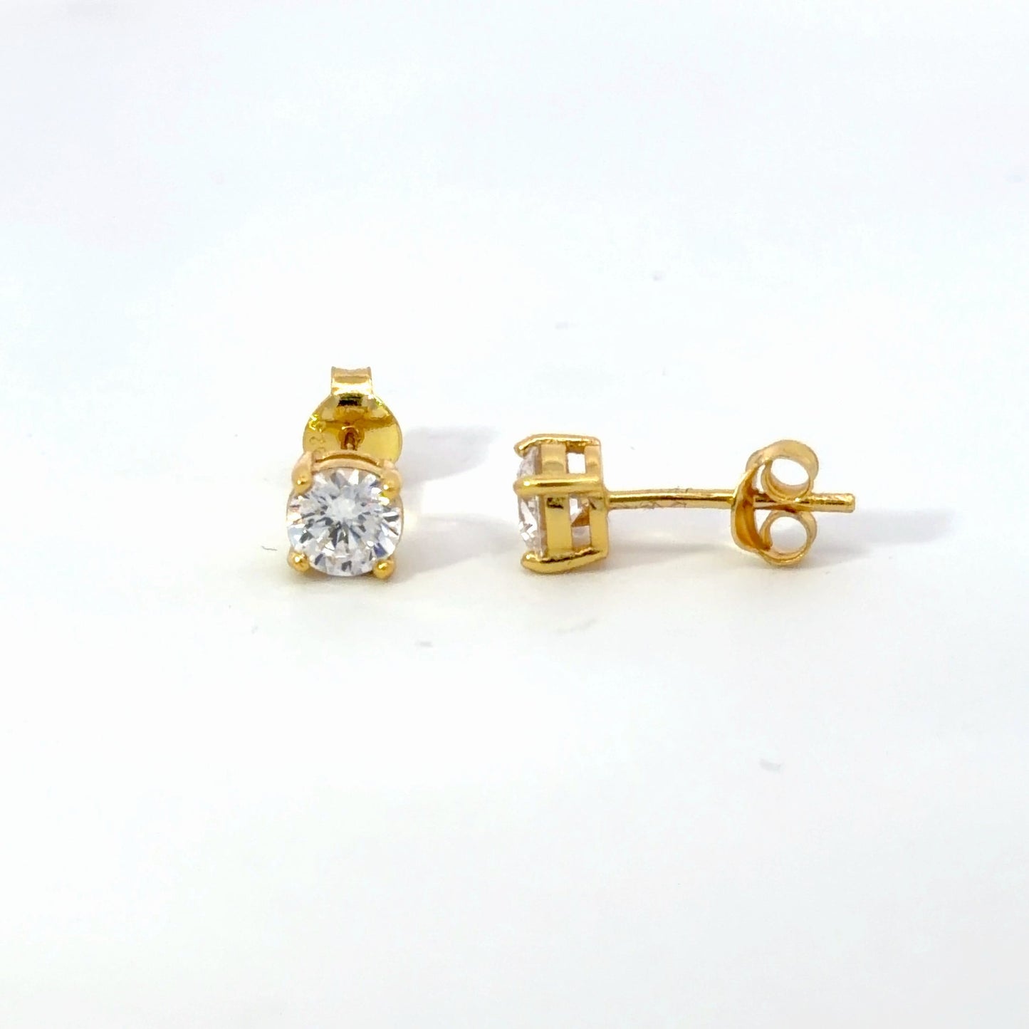 Brilliant Round Studs, Finished in 18K Gold
