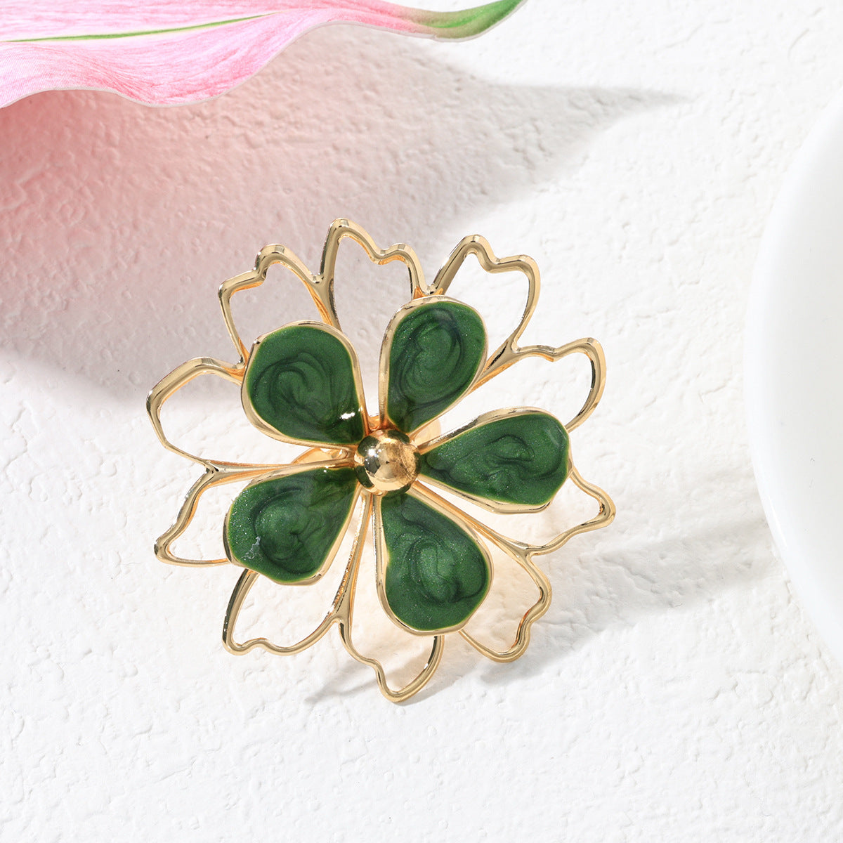 Three-dimensional Flower Ring Bracelet