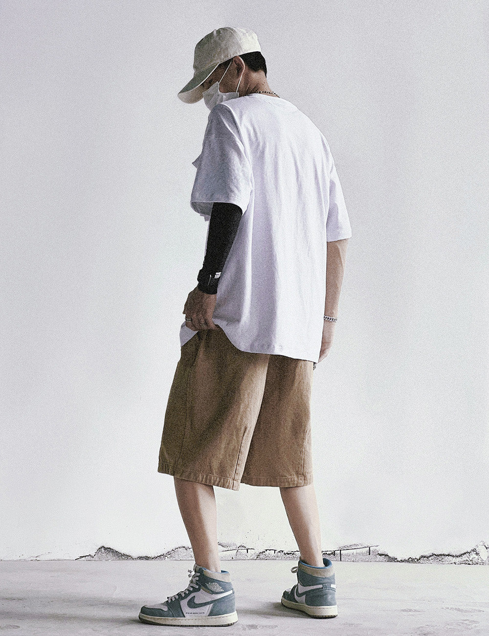 HiT32 Mini-Kapuzen-T-Shirt
