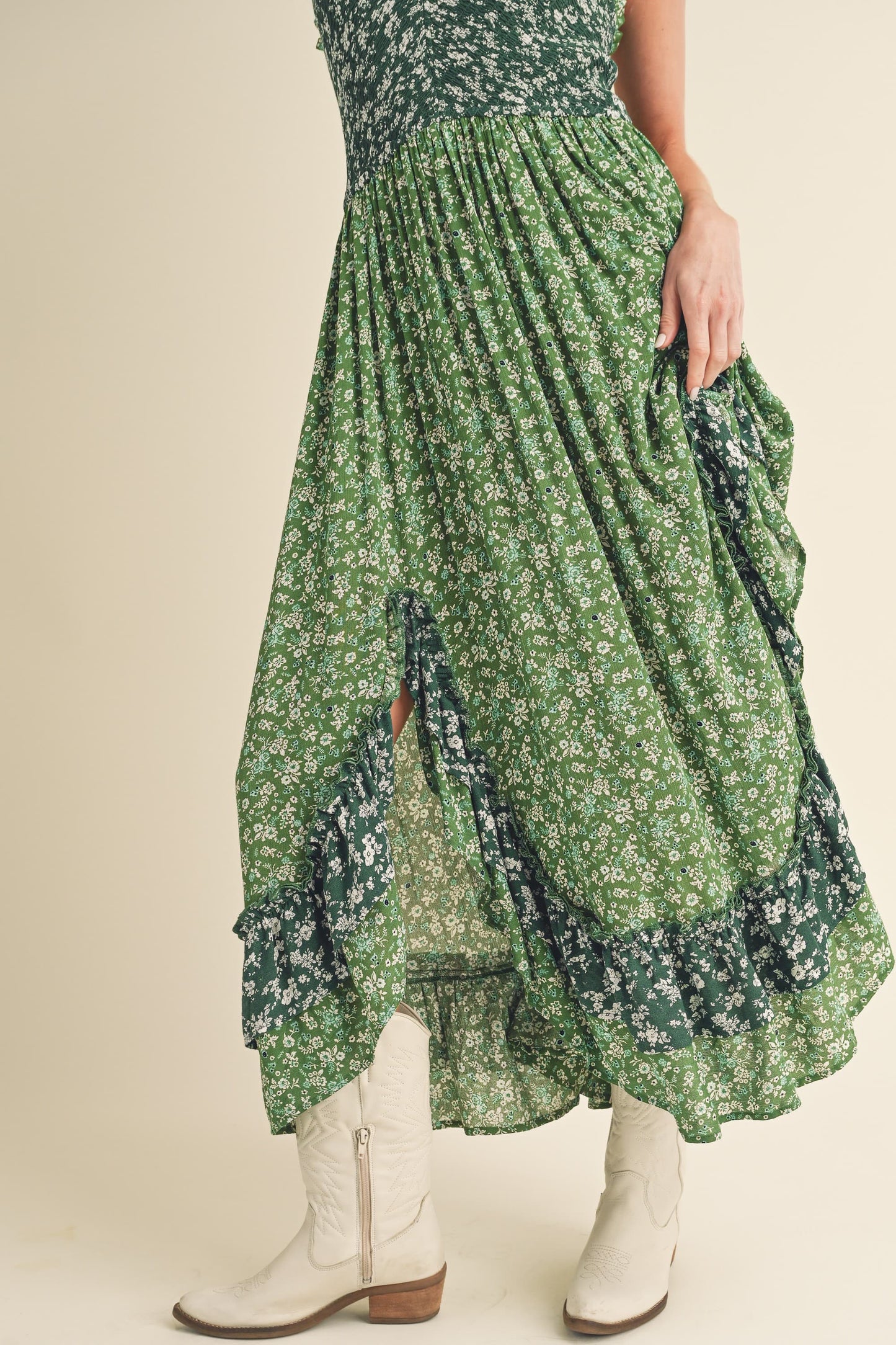 Ditsy Floral Ruffled Hem Maxi Cami Dress For Women –Romantic Floral Print, Flowy Maxi Length, Feminine & Elegant Design for Casual & Special Occasions