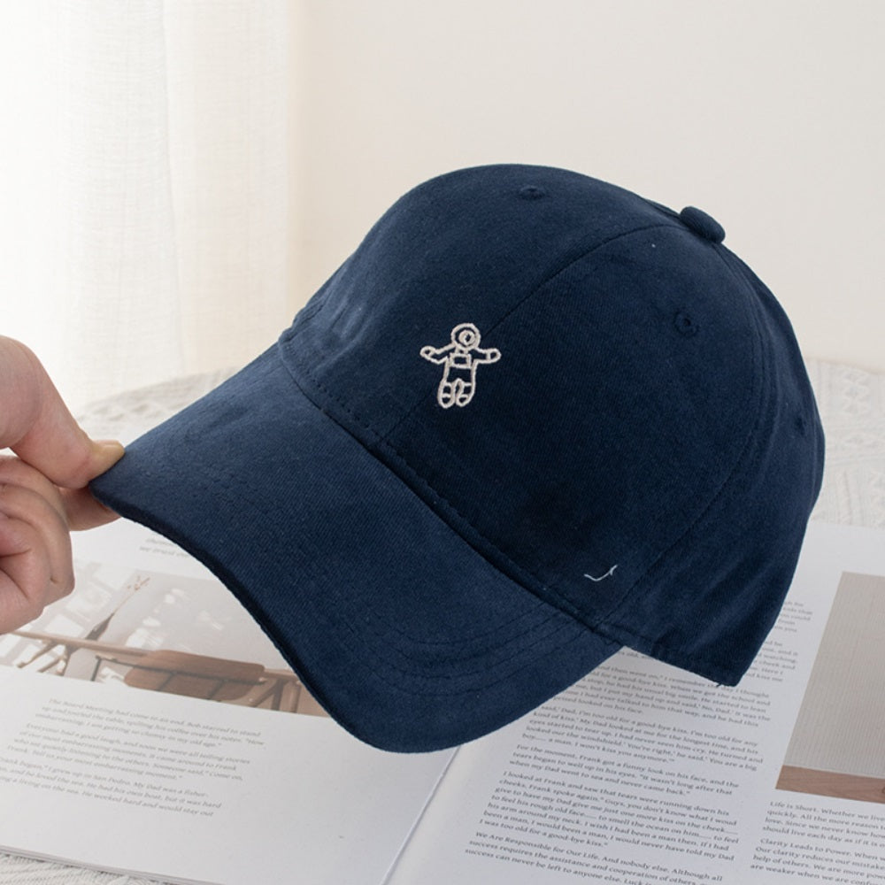 Unisex Mini Astronaut Embroidered Korean-style Casual Baseball Cap, Suitable For Daily Commuting And Outdoor Outings, Makes Your Face Look Smaller.