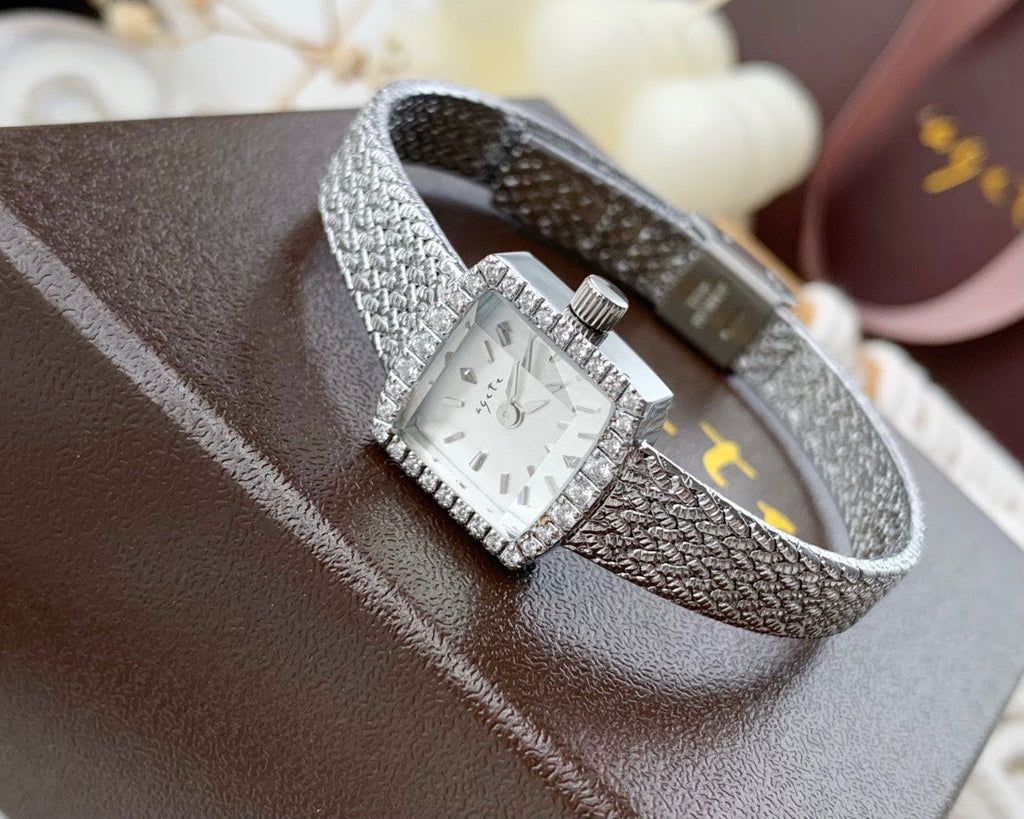 Vintage Square Watch For Women A Dainty Mini Square Design With A Wheat-sheaf Motif