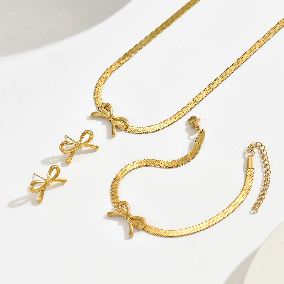 Cross-border European American Women Jewelry Set, Niche Premium Texture Geometric Bowknot Design Matching Necklace & Versatile Ear Accessories