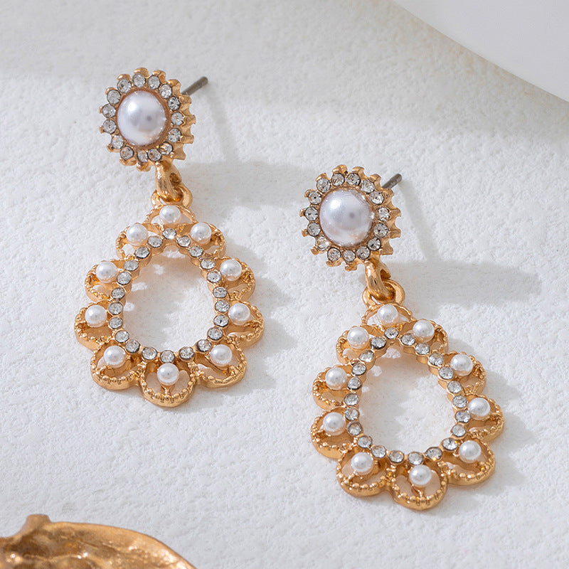 New Arrival Fashion Rhinestone Inlaid Circle Drop Earrings, Premium Unique Pearl Ear Jewelry, Geometric Stud Earrings For Women Daily Wear