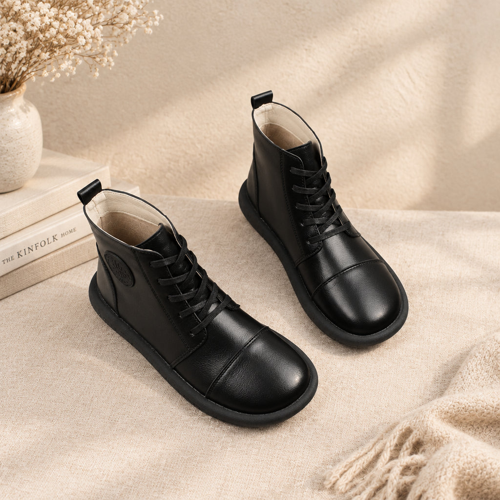 Women's Wool-Lined Lace-Up Flat Ankle Boots