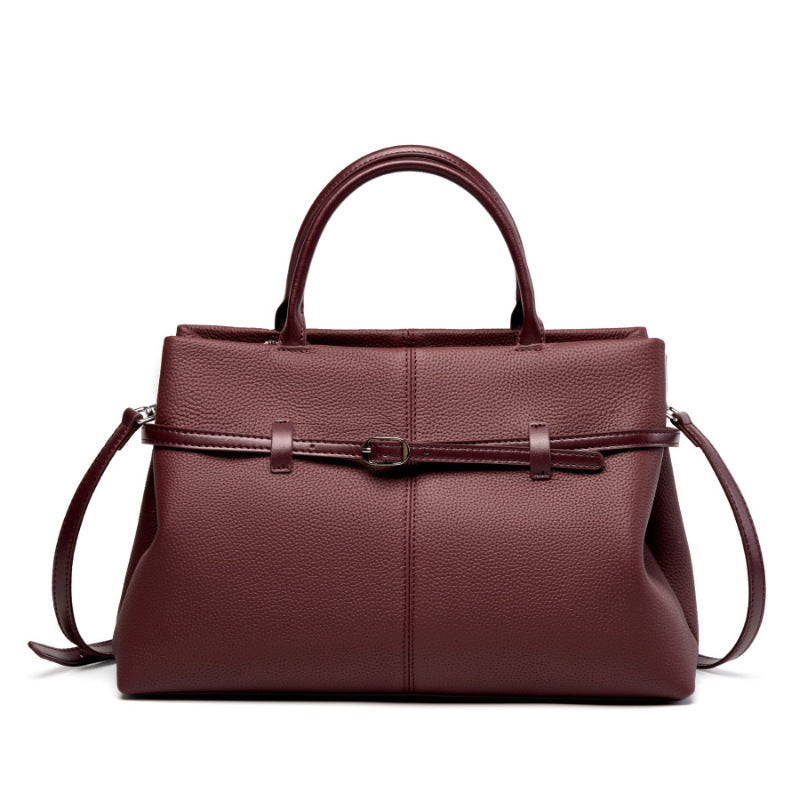 New SpringSummer High-Capacity Commuter Platinum Womens Bag