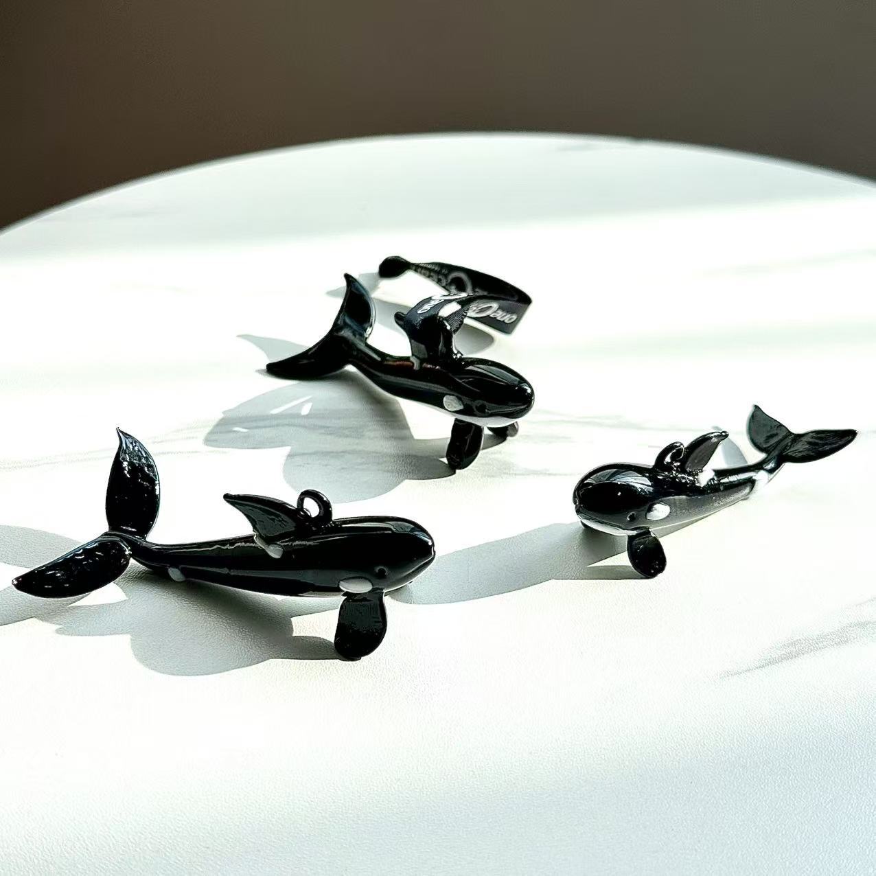 Decorative Ornament A Small Orca-shaped Glass Pendant