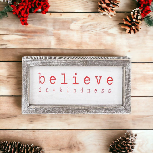 Décoration murale de Noël en bois « Croyez en la gentillesse » - 21,5x10x4 cm - Cadeau de Noël rustique encadré