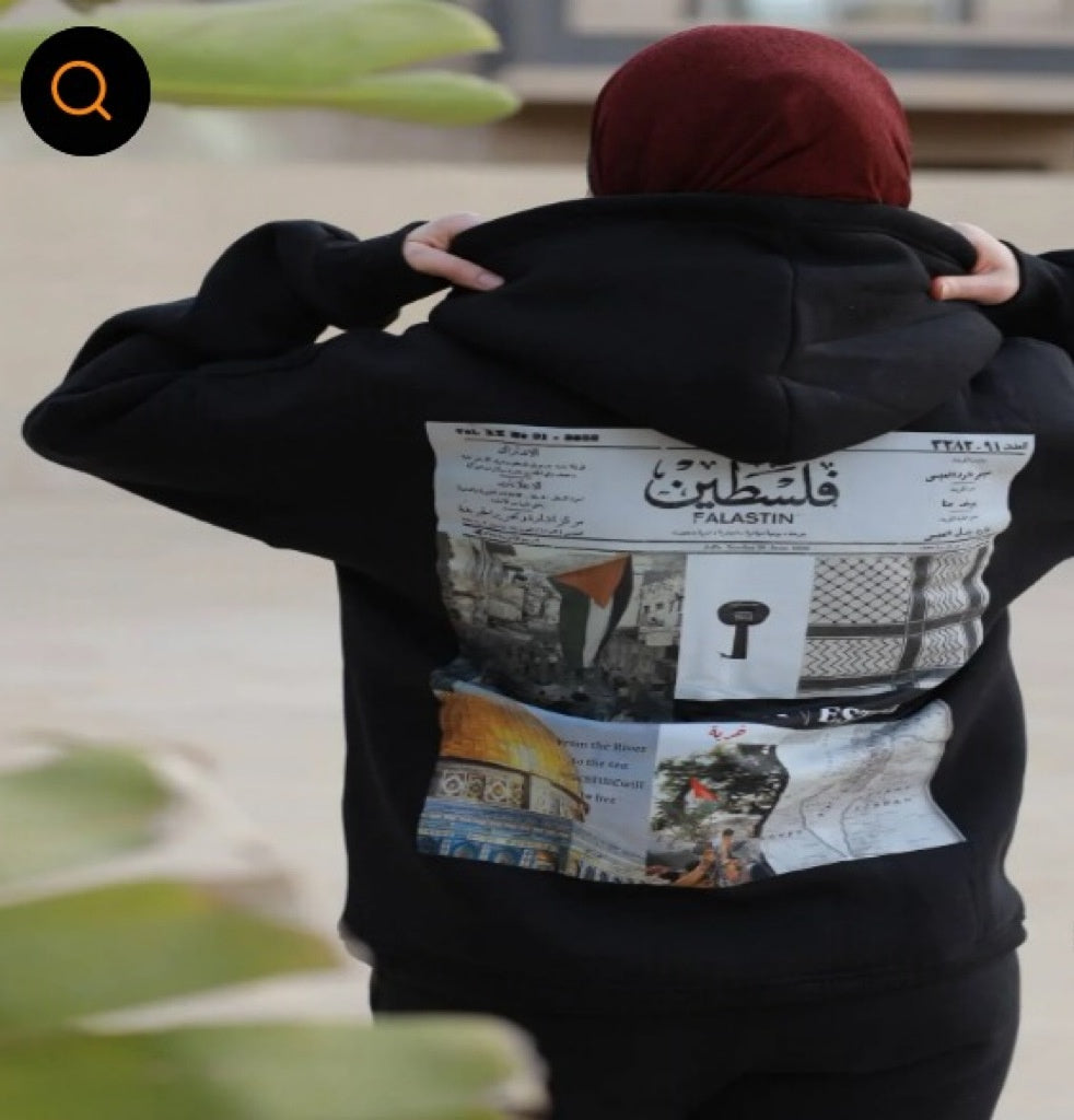 Unisex Hooded Sweatshirt With DrawstringVersatile And Comfortable