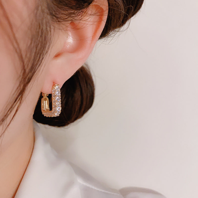 Affordable Luxury Square Snap back Earrings For Women