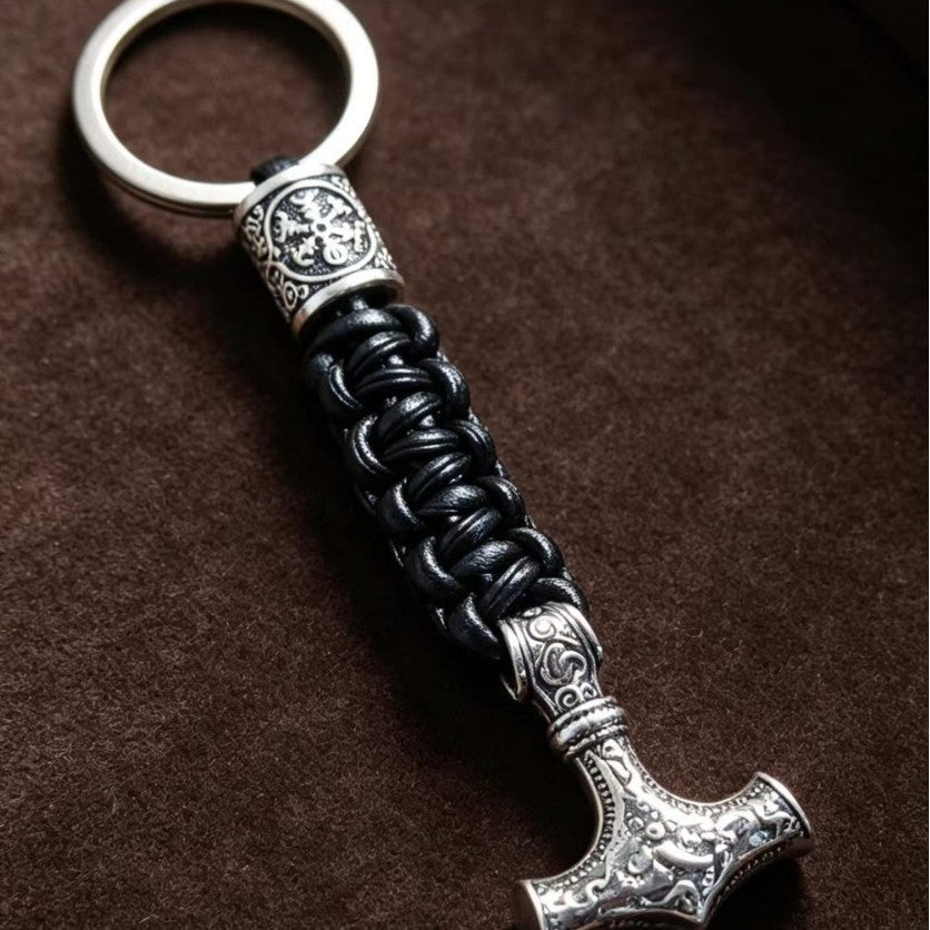 New Retro Pendant Keychain Hand-woven