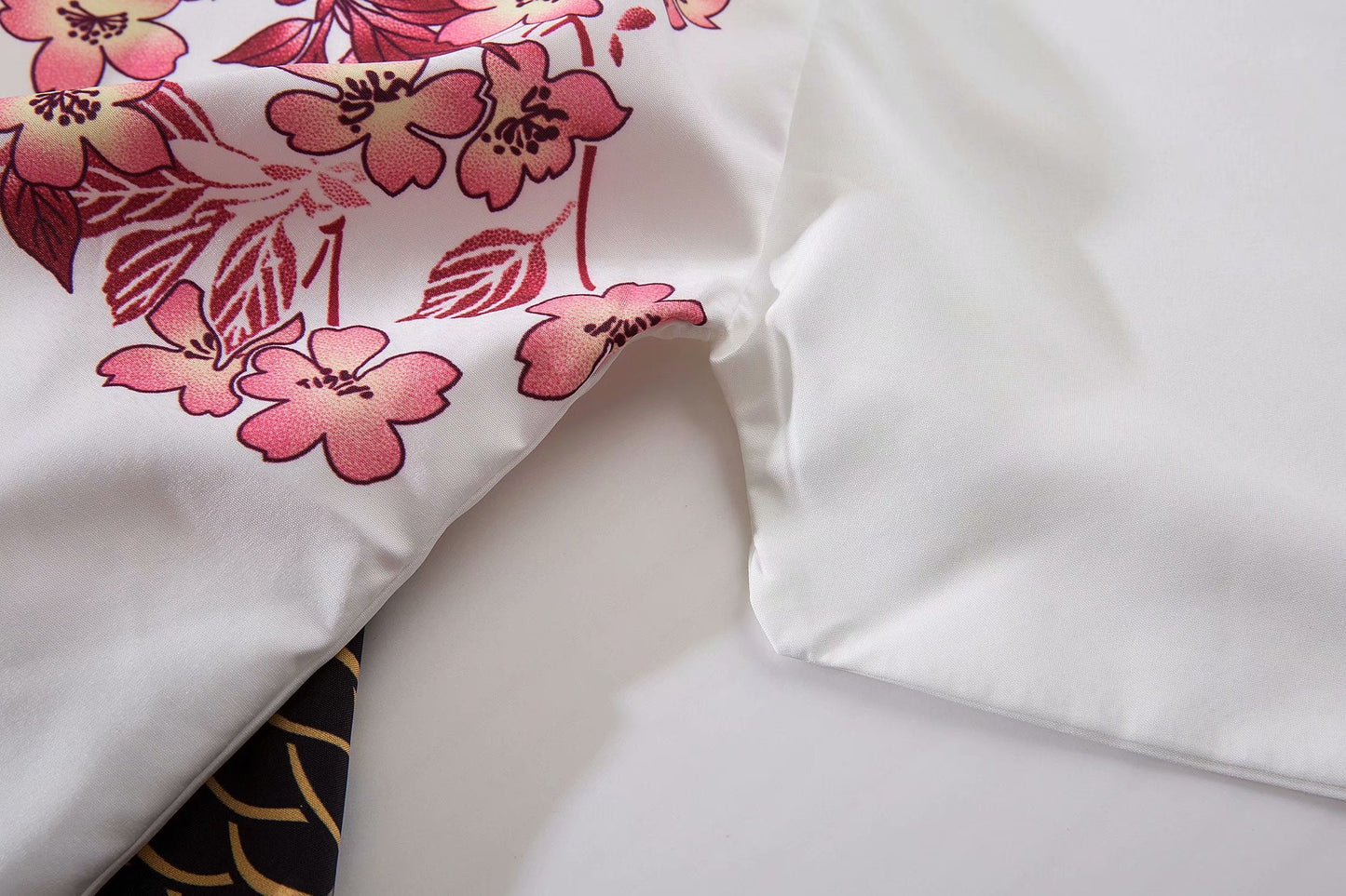 YC70018 Kimono "Fische im Teich"