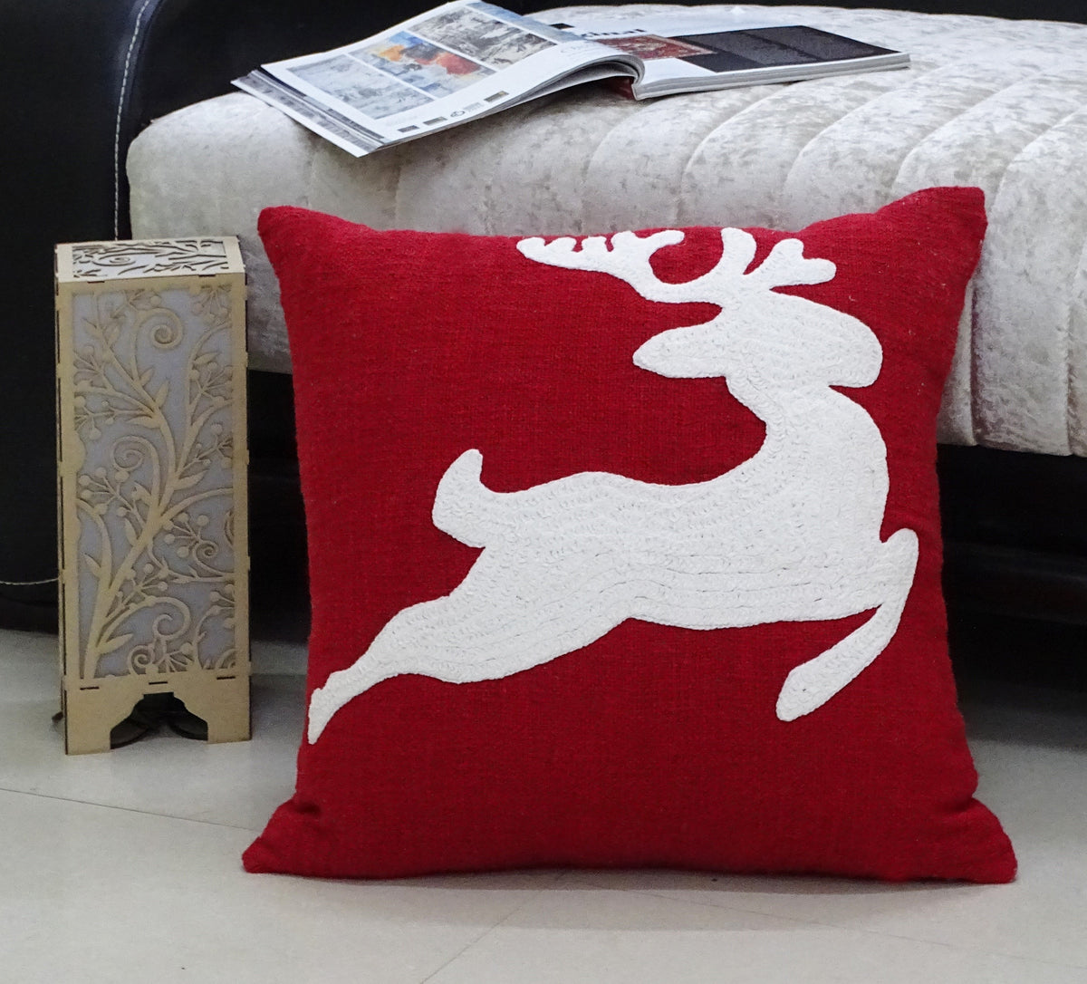 Vibhsa Christmas Decorative Throw Pillow for Christmas  20" x 20"