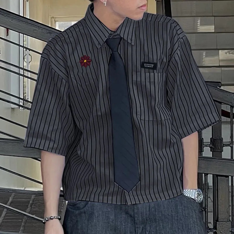 Loose-fitting Cropped Mens Striped Short-sleeve Shirt
