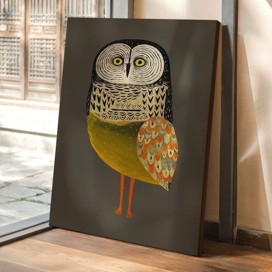 Hibou stylisé aux plumes dorées