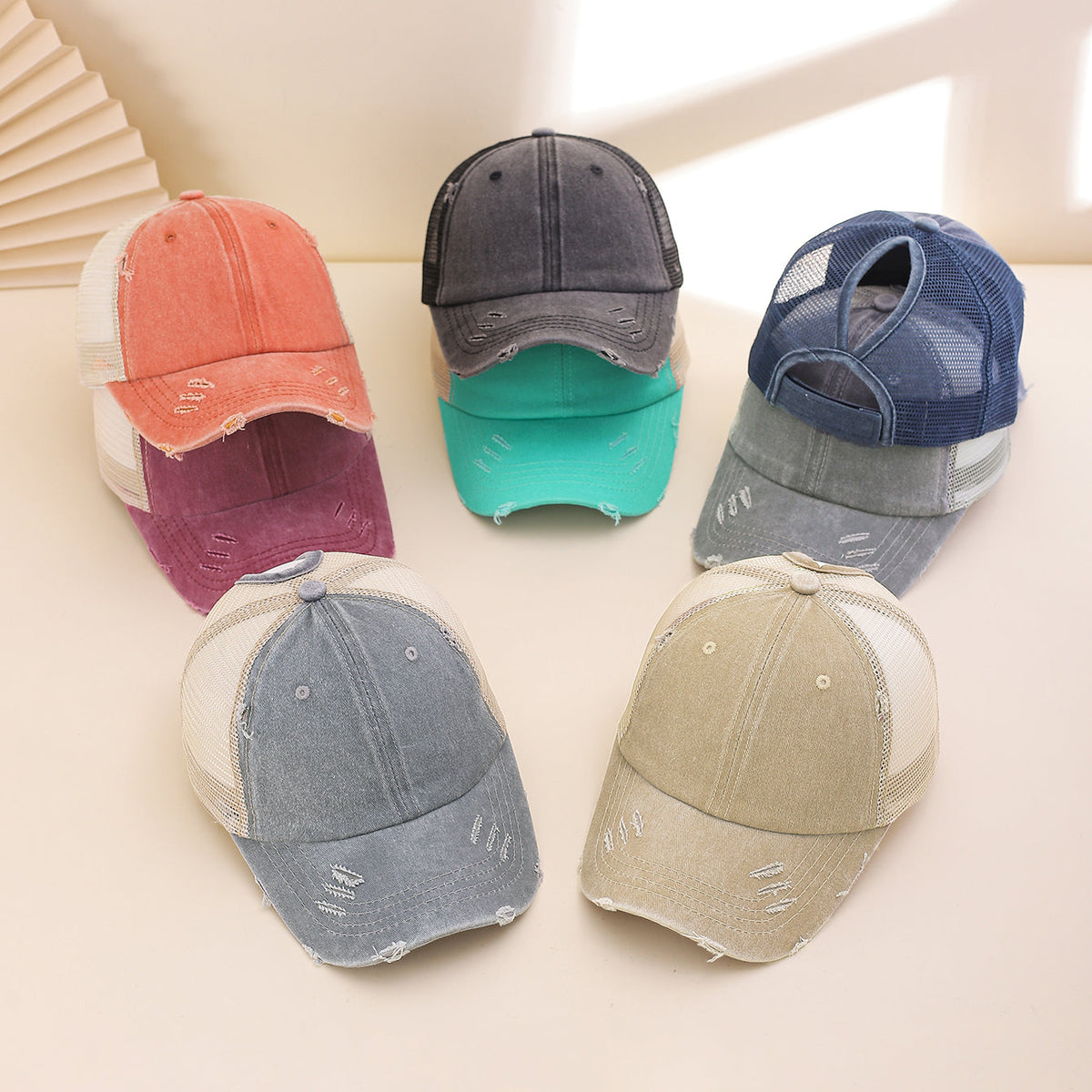 Distressed Washed Mesh Baseball Cap – Rear-Opening Design