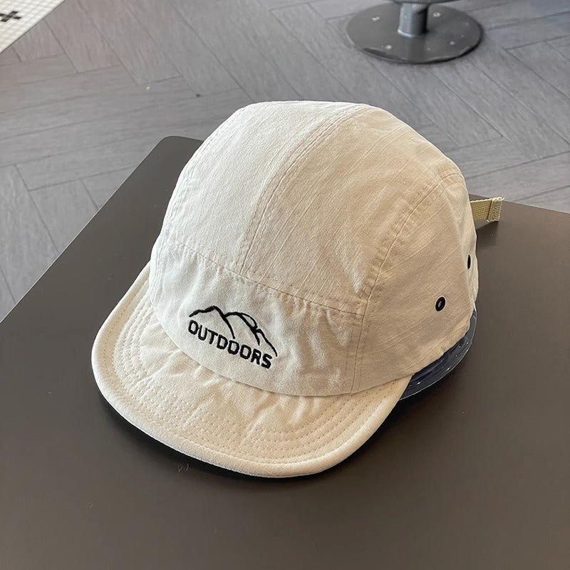 High-quality Japanese-style Baseball Cap With A Short Brim
