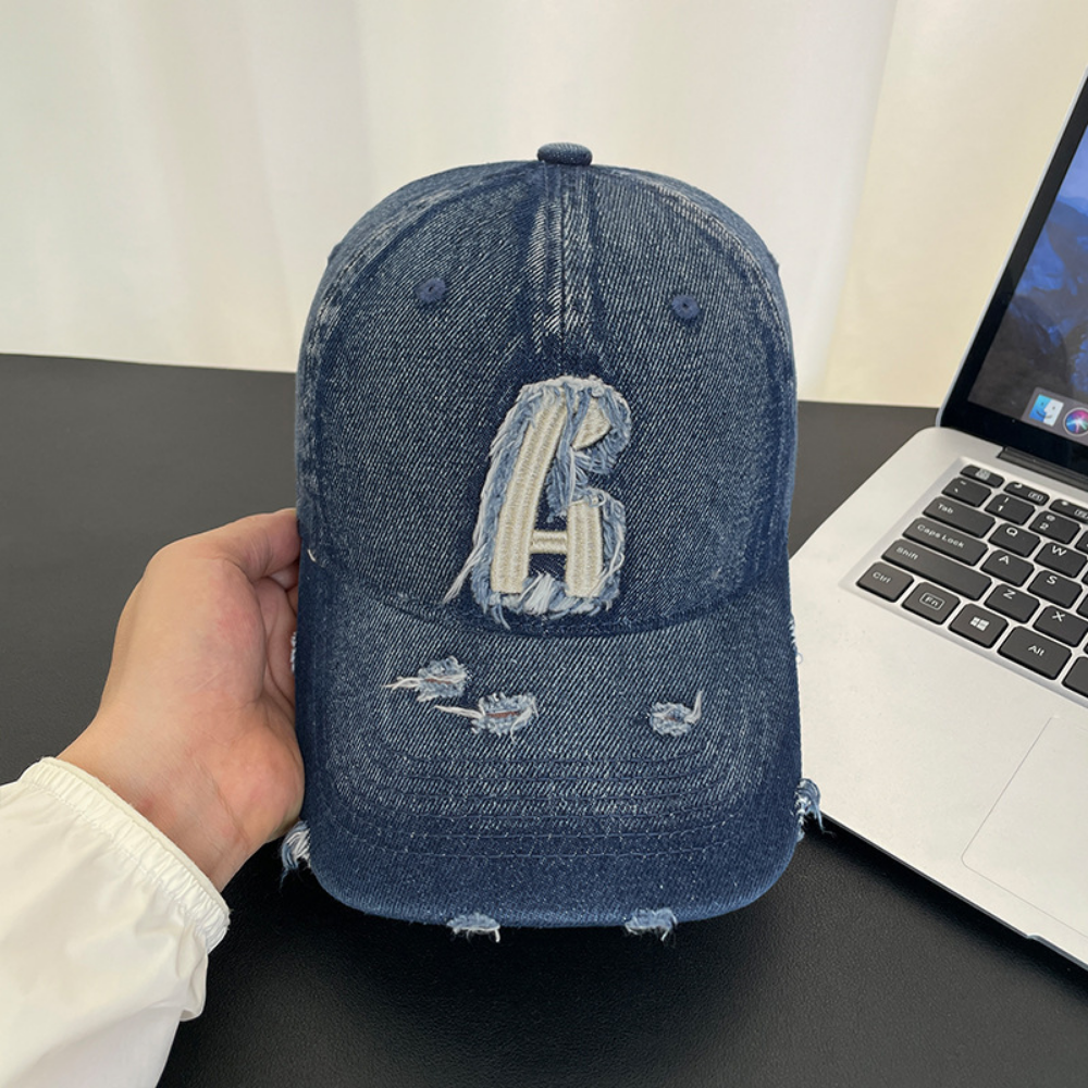 Monochrome Individuality Frayed Letter Embroidery Washed-out Vintage Trend Fashion Holey Brim Baseball Cap Street Travel
