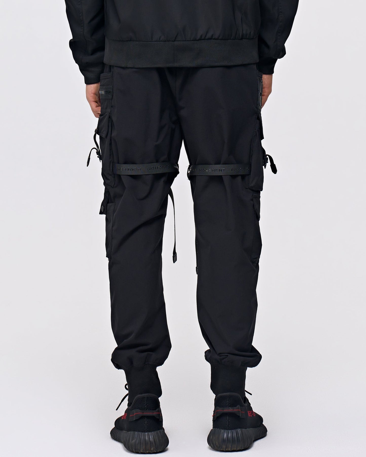Pantalon noir classique 172