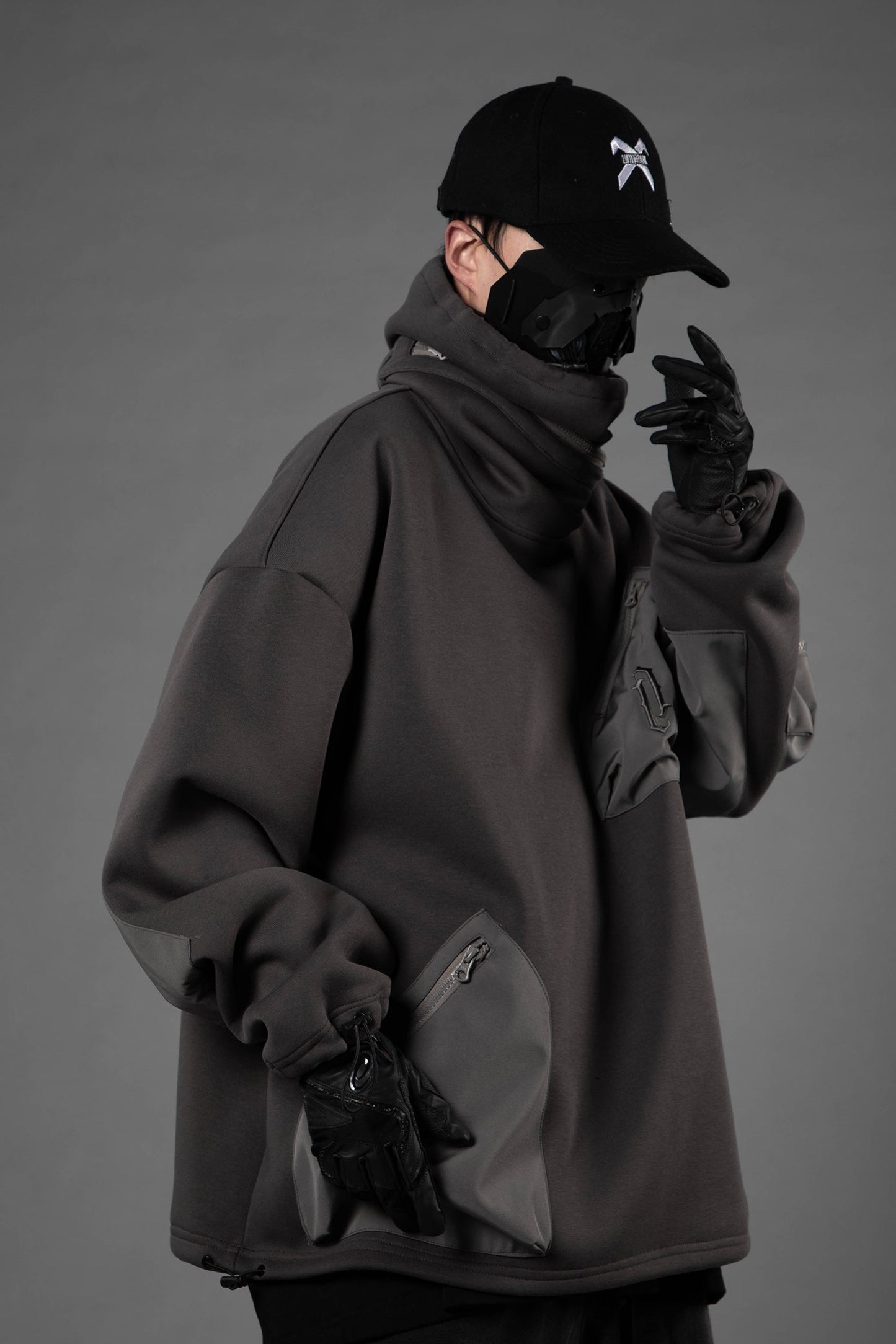Sweat à capuche utilitaire gris HiH33