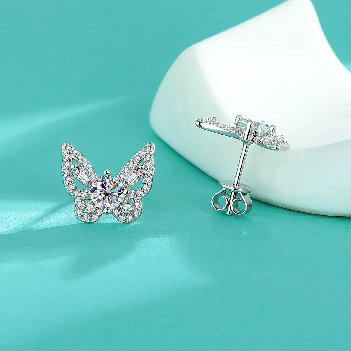 Boucles d'oreilles clous papillon en argent sterling 925 et moissanite, cadeau romantique pour femme