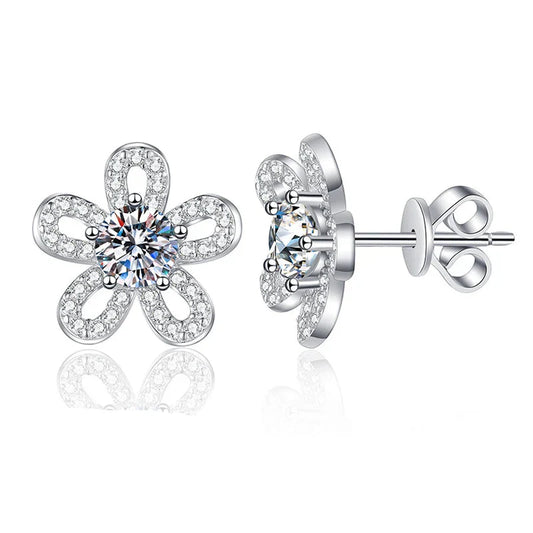 925 Sterling Silver Moissanite Stud Earrings 0.5ct x2 Five-Leaf Flower