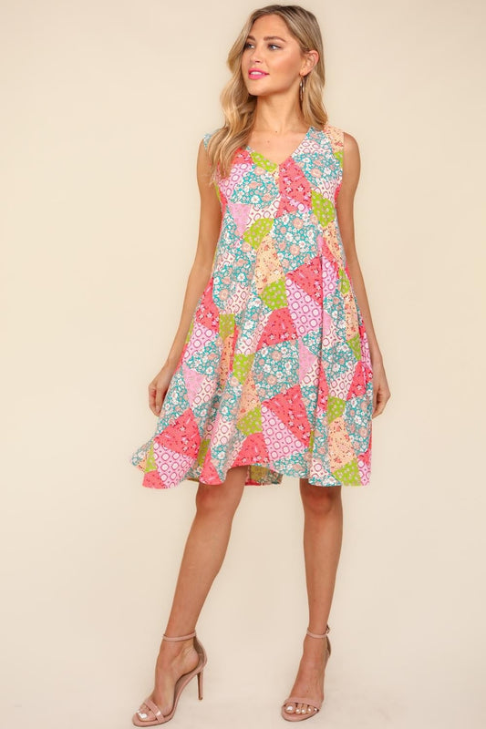 Full Size Babydoll Floral Patchwork Dress with Side Pockets – Floral Patchwork Dress, Babydoll Floral Dress, Side Pockets Dress, Vintage-Inspired Dress, Casual Floral Dress, Feminine Floral Dress, Playful Patchwork Dress