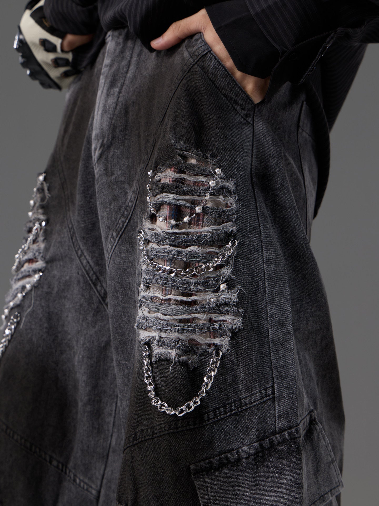 Retro Distressed Denim Jeans With Pearl And Metal Hardware Work Pants