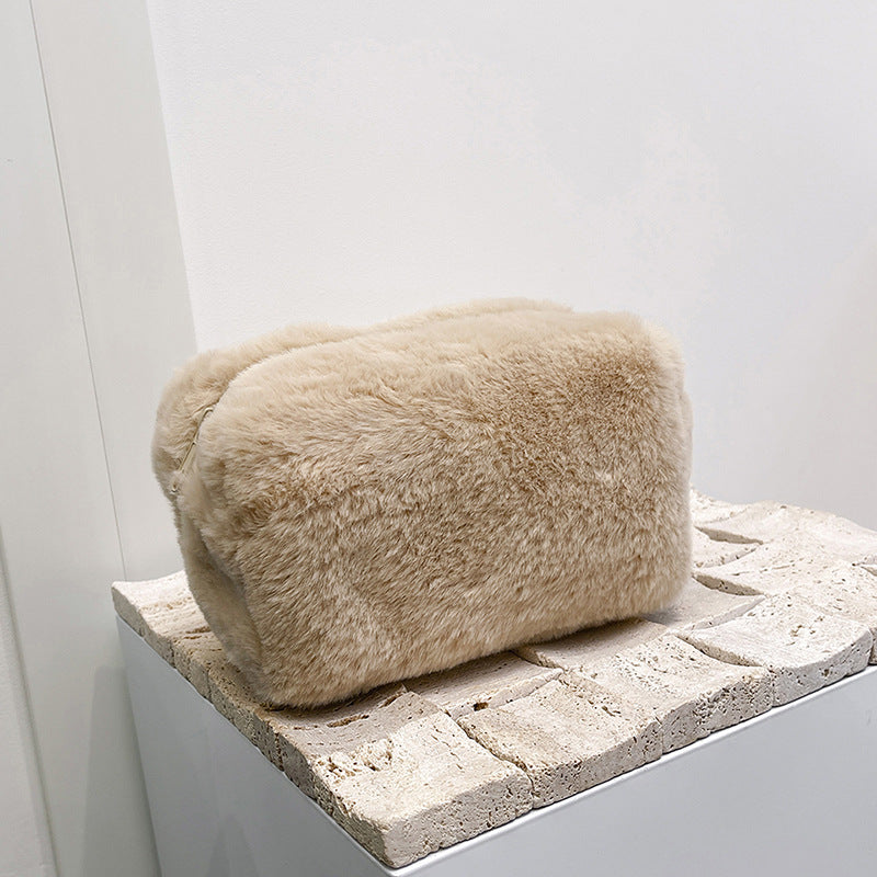 Large-Capacity Soft And Fluffy Plush Makeup Bag For Girls